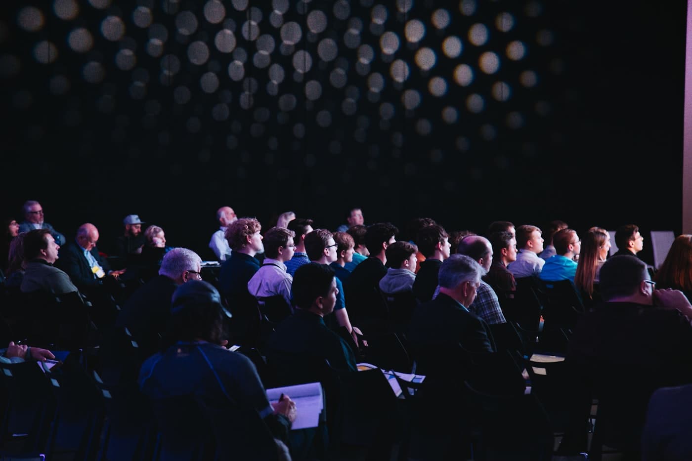 Teknoloji konferansı ana salon